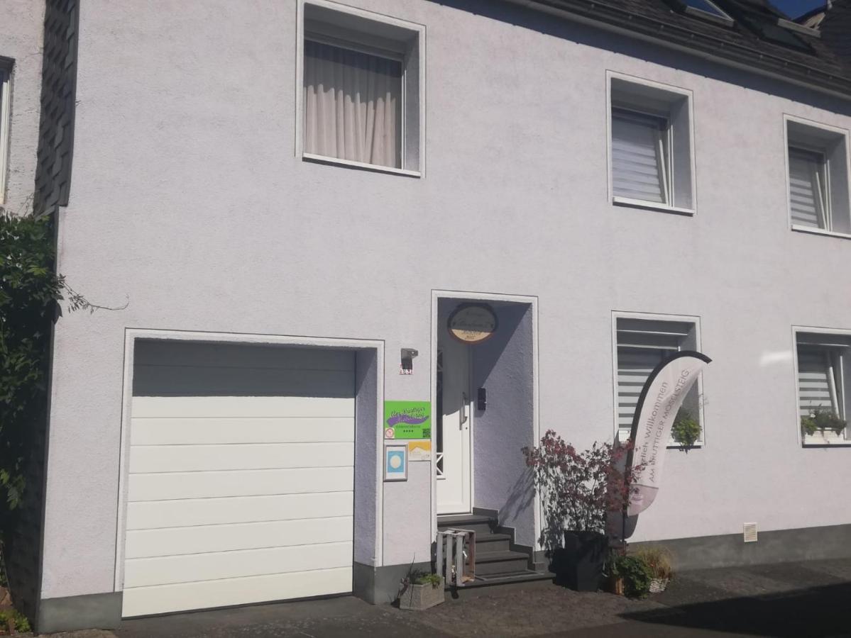 Ferienwohnungen Am Bruttiger Moselsteig ภายนอก รูปภาพ