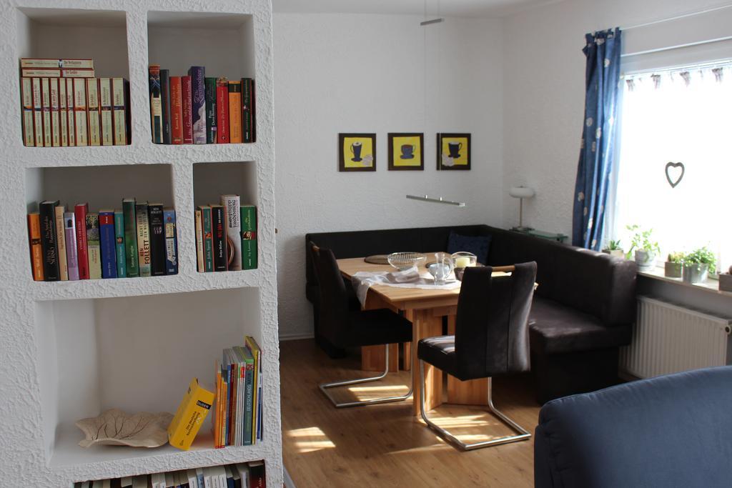 Ferienwohnungen Am Bruttiger Moselsteig ภายนอก รูปภาพ